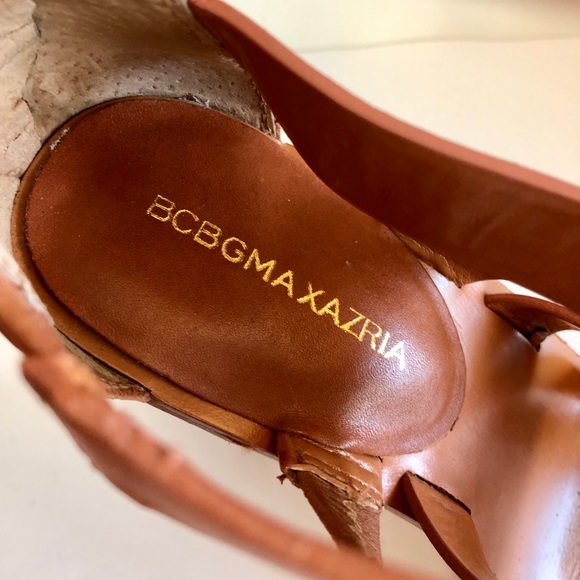 BCBG MAXAZRIA Strappy Sandals - Picture 3 of 7